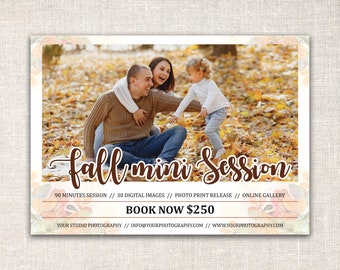 Könnte beinhalten: Eine dreiköpfige Familie posiert für eine Herbst-Minifoto-Session in einem Park. Die Familie sitzt auf einem Bett aus Herbstlaub. Der Text "fall mini session" ist in brauner Kursivschrift geschrieben. Der Text "90 minutes session // 30 digital images // photo print release // online gallery" ist in schwarzer Schrift geschrieben. Der Text "BOOK NOW 250€" ist in schwarzer Schrift geschrieben. Der Text "YOUR STUDIO PHOTOGRAPHY // INFO@YOURPHOTOGRAPHY.COM // WWW.YOURPHOTOGRAPHY.COM" ist in schwarzer Schrift geschrieben.