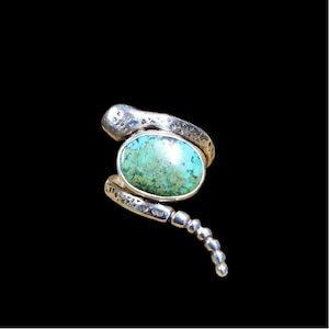 Sterling silver and turquoise snake ring is handmade by Old Hippie Dave 925 sterling silver with 14mmx18mm turquoise stone