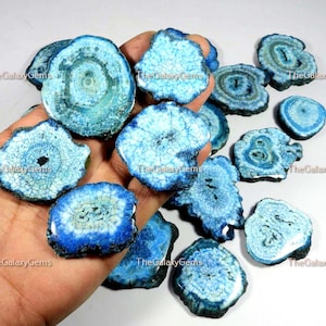 Hemelsblauwe zonnekwarts edelsteen. Cabochon op zonne-kwarts. Hemelsblauw zonnekwarts Druzy groothandel bulkpartij. Kwarts voor sieraden. Maximaal 75 stuks