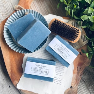 Barbershop Soap Infused Bay Rum Leaves Nostalgic Gentleman&#39;s Soap Shave and Haircut Men&#39;s Grooming Soap Grapefruit Lavender Bergamot Bay Rum