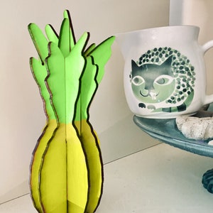 Pineapple 3D Cut file. Digital downloadable PDF and 3D SVG cut files. Use with a laser cutter, CNC router or scroll saw.