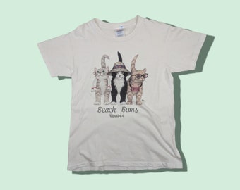 Vintage 90's Cute Cate Graphic T-Shirt Single Stitches T-Shirt Vintage Hanes Tee American Vintage White Women Size Small