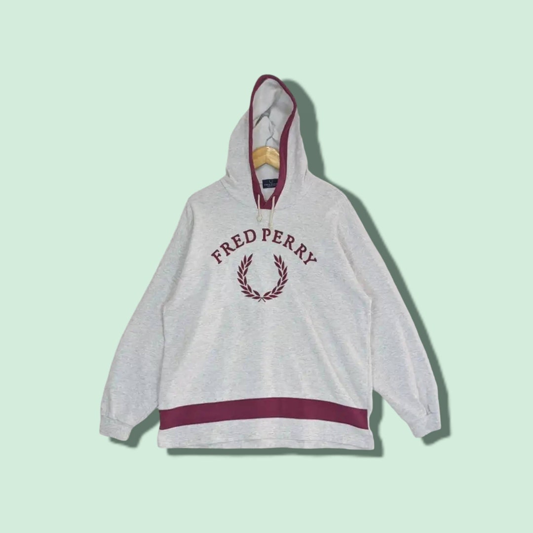【FRED PERRY】Graphic Branding Hooded Sweatshirt Fred Perry Graphic branding hoodie | ITeSHOP