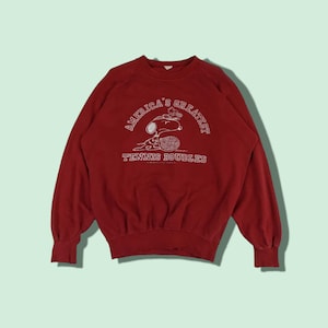 Vintage anni '50 1958 PEANUTS Felpa America Tennis Doppio Jumper Cartoon Pullover Woodstock Girocollo Peanuts Maglione rosso Taglia Medium