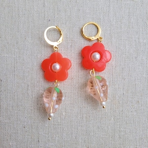 Summer Flower Power red and pink pendant earrings