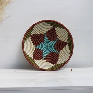 5 Stück Boho Wandkorb Set – Hängende Gewebte Körbe Aus Rattan, 20-30 Cm, Deko Für Wohnzimmer, Schlafzimmer, Büro