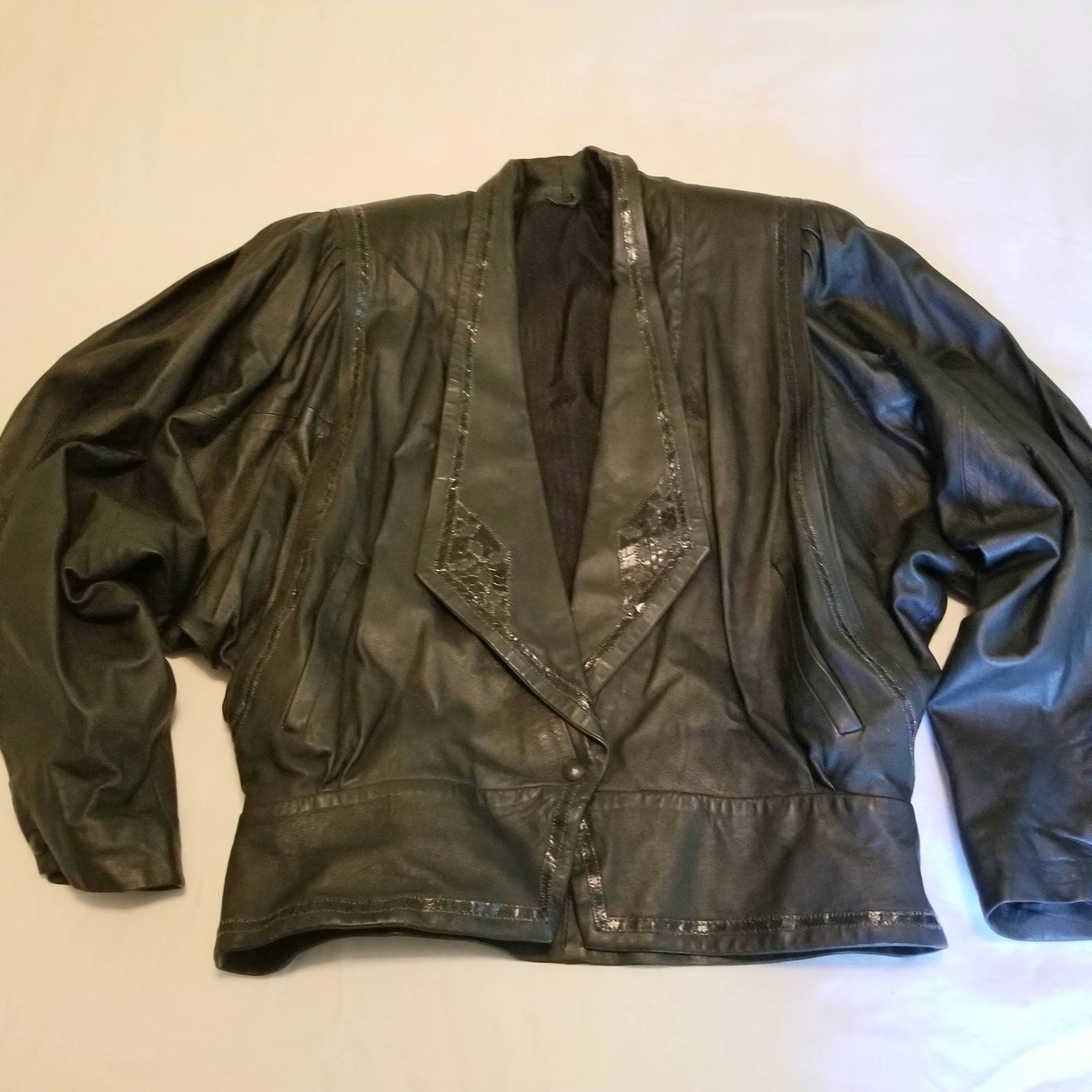 Vintage 80s Black Cropped Leather Jacket, Dolman Sleeves, Pockets, Trim, Good Vintage Condition, DEMIR Brand - Etsy Vintage 80s Black Cropped Leather Jacket, Dolman Sleeves, Pockets, Trim, Good Vintage Condition, DEMIR Brand - Etsy