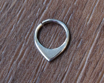 Triangle Septum, nose piercing, septum boho ring