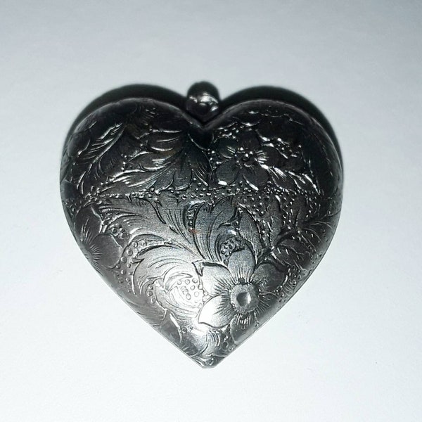 Antique Aesthetics Period Neillo Heart Pendant / Late 1800s Scrolled Floral Heart Pendant / Unique Antique Jewelry Gifts for Him or Her