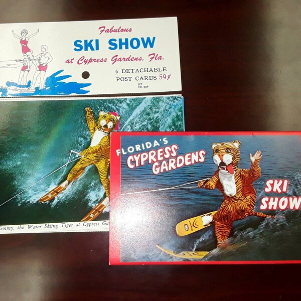 Vintage 1968 New Dead Stock Florida, Disney World & Cypress Gardens Ski Show Post Cards / 2 Folded 1968 Cypress Gardens Postcard Books