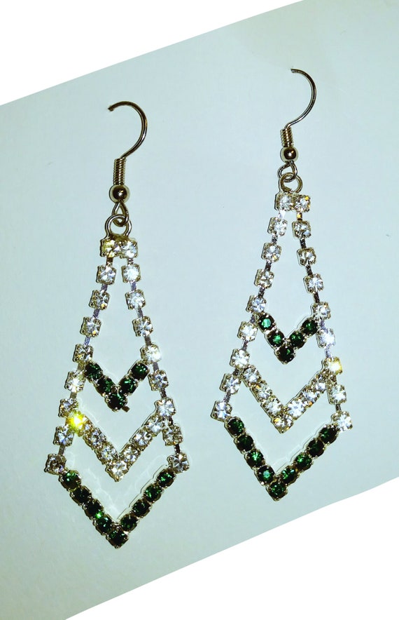 Stunning White Diamond and Green Emerald Crystal … - image 5