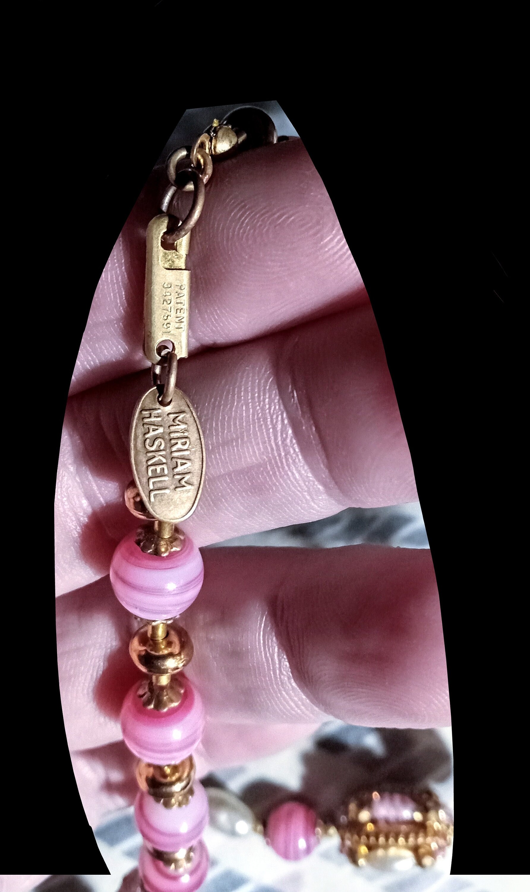 Miriam haskell shop patent 3427691