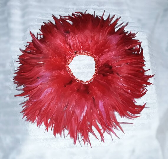 Sexy Vintage Vivid Red Rooster Feather Collar / V… - image 3