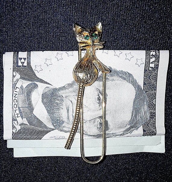 Green Cat Eye Design Money Clip