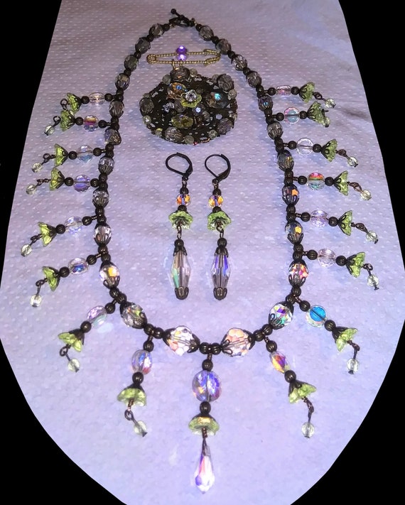 Jewelry find! : r/uraniumglass