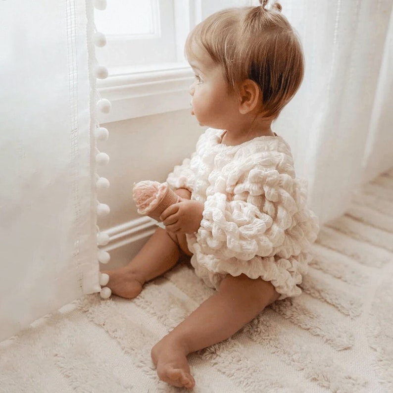 Barboteuse bébé - Créatrice ETSY : AmimamiDoll