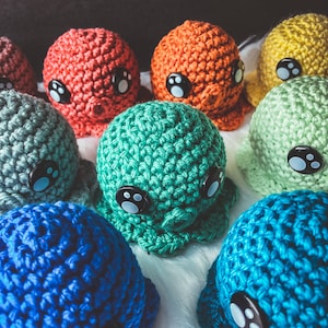 Small Octopus Squid Amigurumi Crochet Pattern