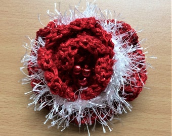 Crochet Flower brooch shawl pin red and white Hair chip accessories