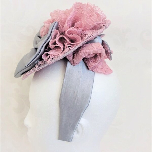 fascinator headband, ascot hat dusky pink Lace, with large grey satin bow, Grey cocktail hat Races Dusky Pink grey Headband