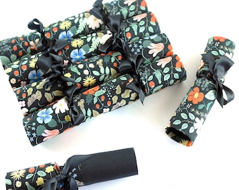 Wonder Cracker PDF Sewing Pattern - stitch your own Christmas Crackers that are pull-able, reusable and have a snap!