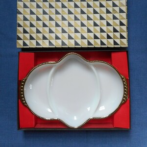 Fire King Anchor Hocking * Plat à relish en verre avec bordure dorée * Boîte d&#39;origine * Années 1950 * Fabriqué aux États-Unis