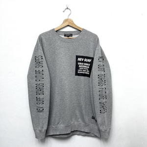 Sudadera Nev Surfing con cuello redondo, talla grande