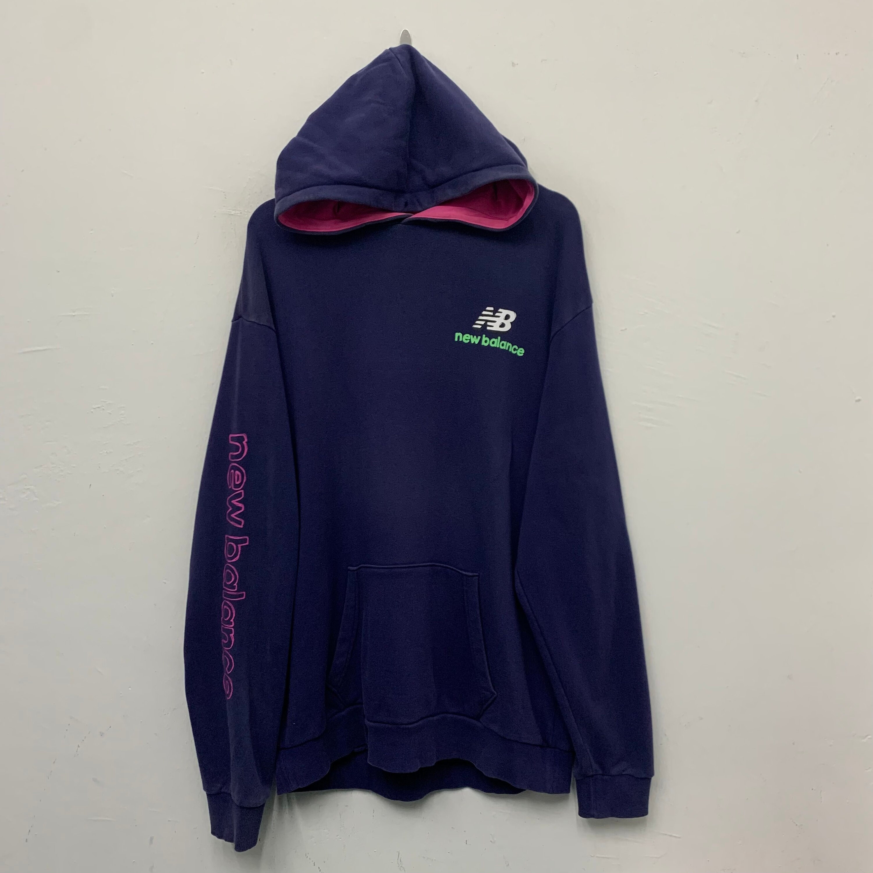 New balance retro hoodie hot sale