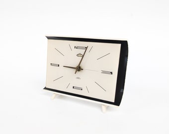 Mid Century bakelite alarm clock PRIM, 1960s