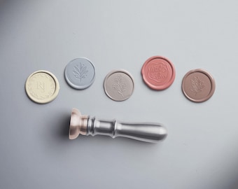 High-Resolution Wax Seal and Stamp Mockup, Color-Editable Branding Design Tool, Professional Stationery Presentation, Vintage Logo Display