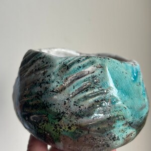 楽焼茶碗、栗貫茶碗 ターコイズと黒のポット、茶道用の手作りマグカップ、OOAK、茶道の特別な贈り物
