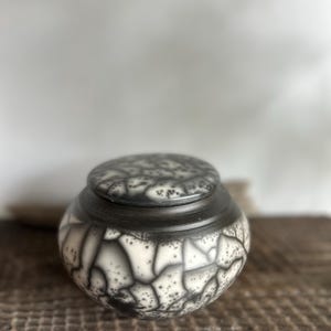 Raku Pottery Naked Raku container with a lid  urn for ashes, Raku Pottery Black and White handmade ceramic urne, OOAK, unique ceramics