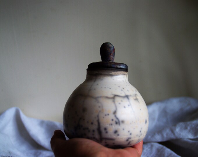 Small Raku Pottery Naked Raku Container With a Lid Urn for Ashes, Raku ...