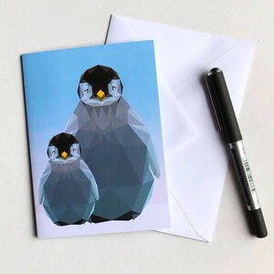 Linda tarjeta de pingüinos. Tarjeta de felicitación geométrica de animales lindos. Tarjeta de billetes de pingüinos. Tarjeta de felicitación geométrica