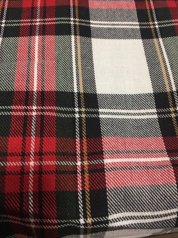 28 Tartan Fat Quarters 50 cm x 70 cm polyviscose suitable for decorations and clothing
