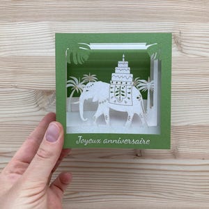 Carte pop up artisanale  renard, fait-main, éco-responsable, découpe laser, made in France, montagne nuit, éditions la girouette, postale