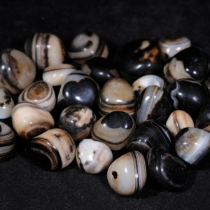 Tumbled Black Onyx, Small (19mm-25mm)