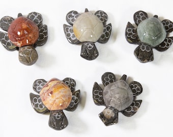 Natural Marble Turtle Magnet 1.5&quot; - Turtleman Foundation Purchase (One Magnet)