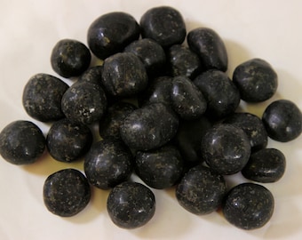 Tumbled Nuummite, Small (19mm-25mm)