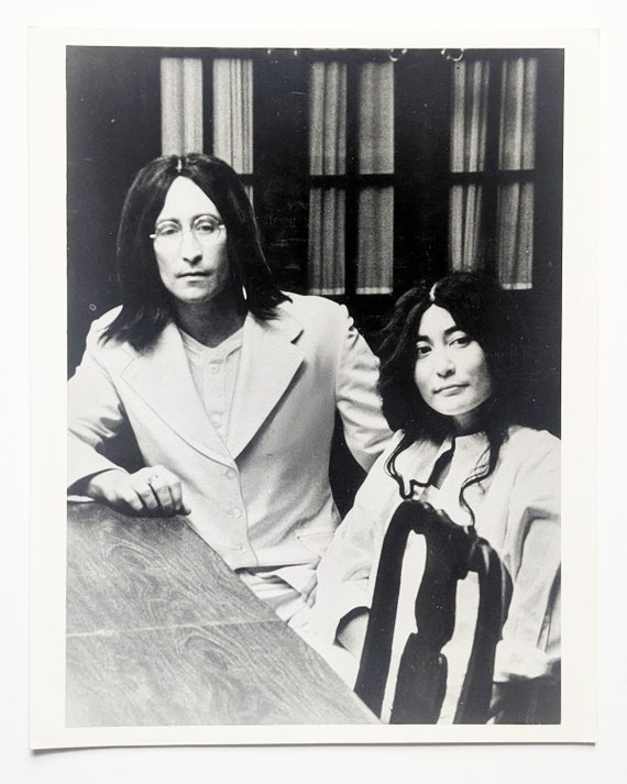 1985 Press Photo Lennon and Ono LOOKALIKES - Etsy