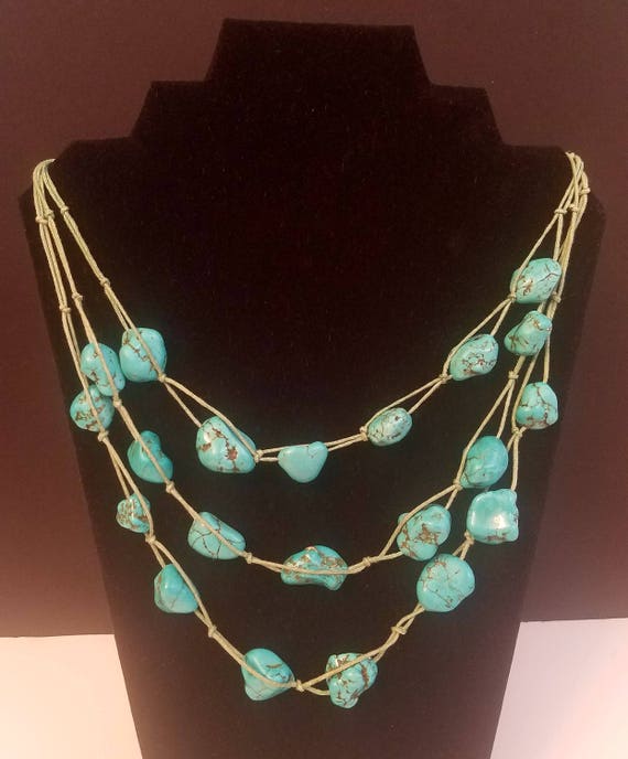 Vintage hand strung Natural Turquoise necklace - image 1