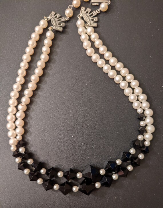 Collier Fantaisie Perles Noires Et Fausses Perles - Longueur 17 Pouces - Neuf Sans Boîte