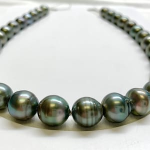 Tahitian Pearl necklace,11.0-12.9 mm, Oval/Semi Baroque Tahitian Cultured Pearl Necklace   Lot222345-1114-102225-1