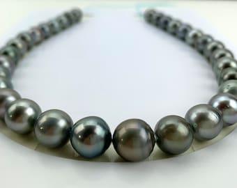 Tahitian Pearl necklace,11.0-12.6 mm, Oval/Semi Baroque Tahitian Cultured Pearl Necklace  Lot222345-1114-092423-1