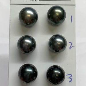 Tahitian Pearl, 9-10 mm Round/Near Round High Luster Tahitian Cultured Pearl,Nice front/Blemished back,good for stud setting, Sold by pair
