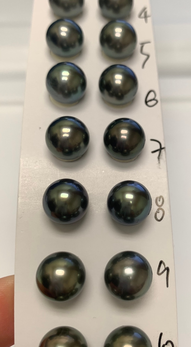 Good for Earring,Pendant,Necklace,Bracelet Wholesale 10-11mm High Luster Round Dark Tahitian Cultured loose Pearl,Sold by Pair