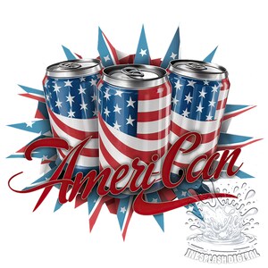 Puede incluir: Tres latas de aluminio envueltas en un diseño de bandera estadounidense. Las latas están dispuestas en forma triangular con el texto "Ameri Can" en letras rojas y blancas. El fondo es una superficie blanca con un diseño de estrella roja, blanca y azul.