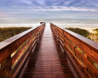 Fotografía de paisaje marino de la costa de Carolina del Sur cerca de Myrtle Beach. Vista al mar, amanecer, muelle, paisaje, dunas de arena, bellas artes.