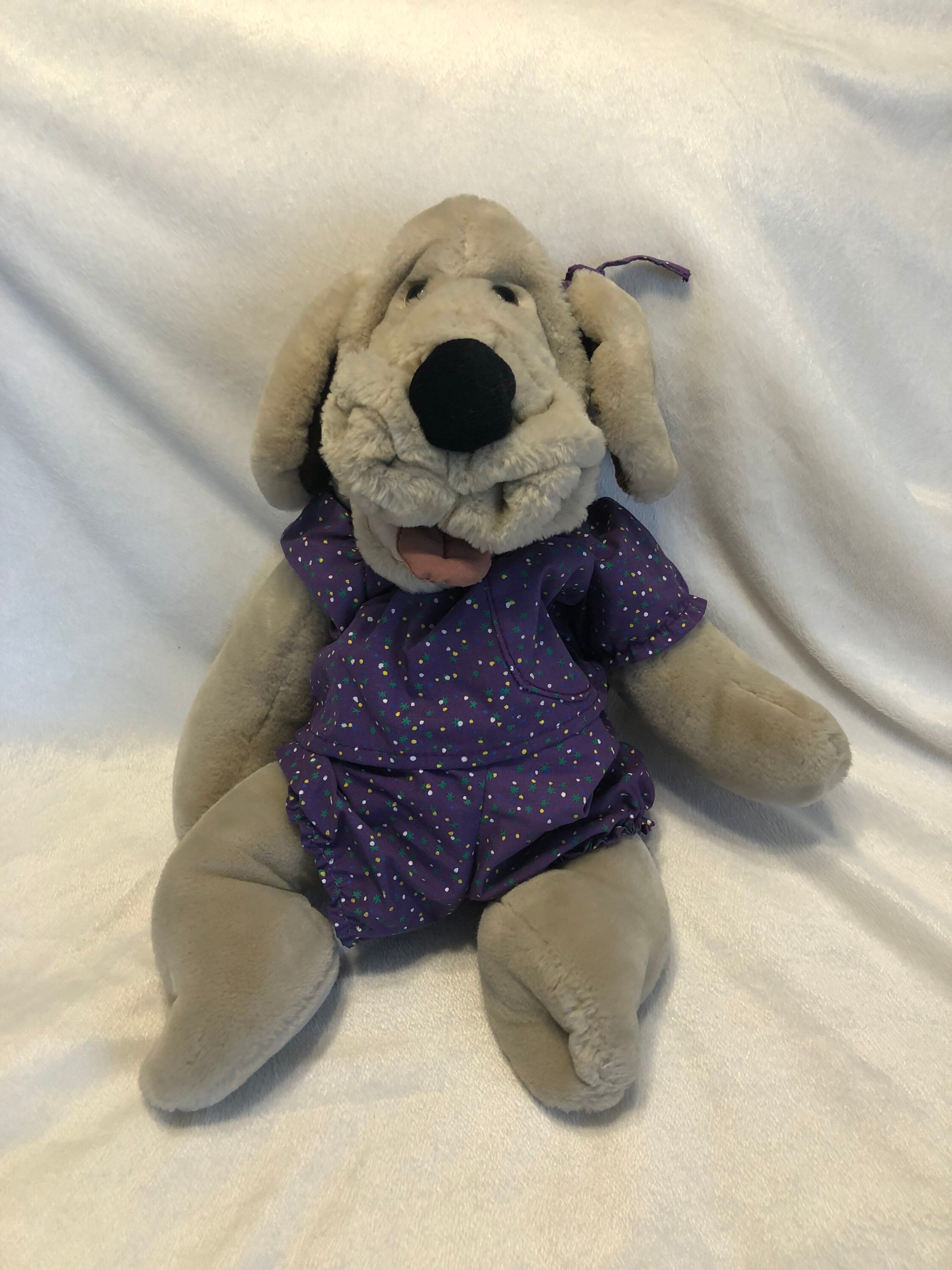 wrinkle dog stuffed animal