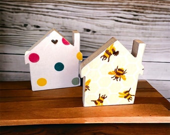 Emma Bridgewater Themed wooden freestanding house polka dot- bumblebees