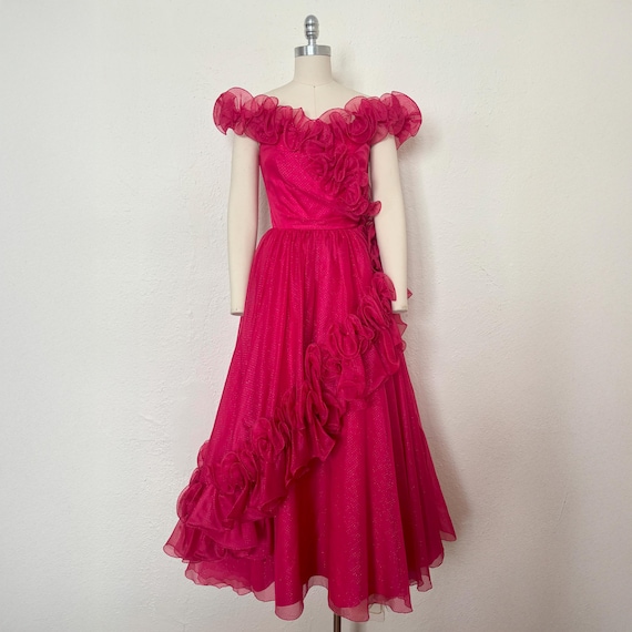1960s Hot Pink Organza Ruffled Gown by Mike Benet, Extra Extra Small to  Extra Small | 60s Iridescent Glitter Dress (XXS, XS, 32-23.5-free) - Etsy